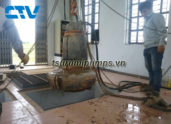 Cường Thịnh Vương thi công thả máy bơm chìm tại Bắc Ninh